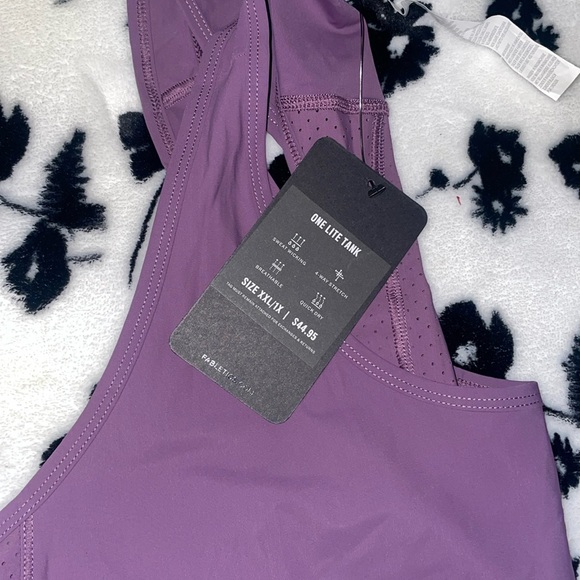 Fabletics Women’s Tank - Picture 5 of 6